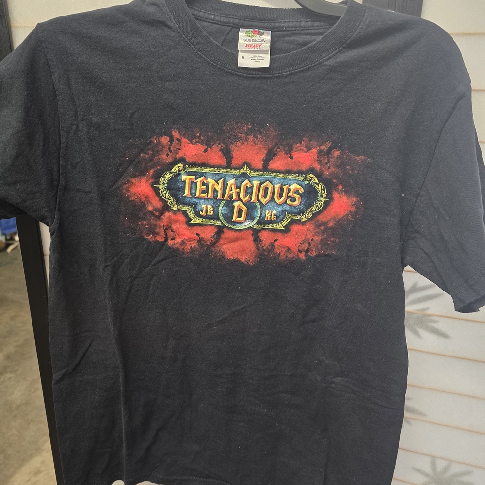 Fruit of the Loom Black Tee with Red Graphic
